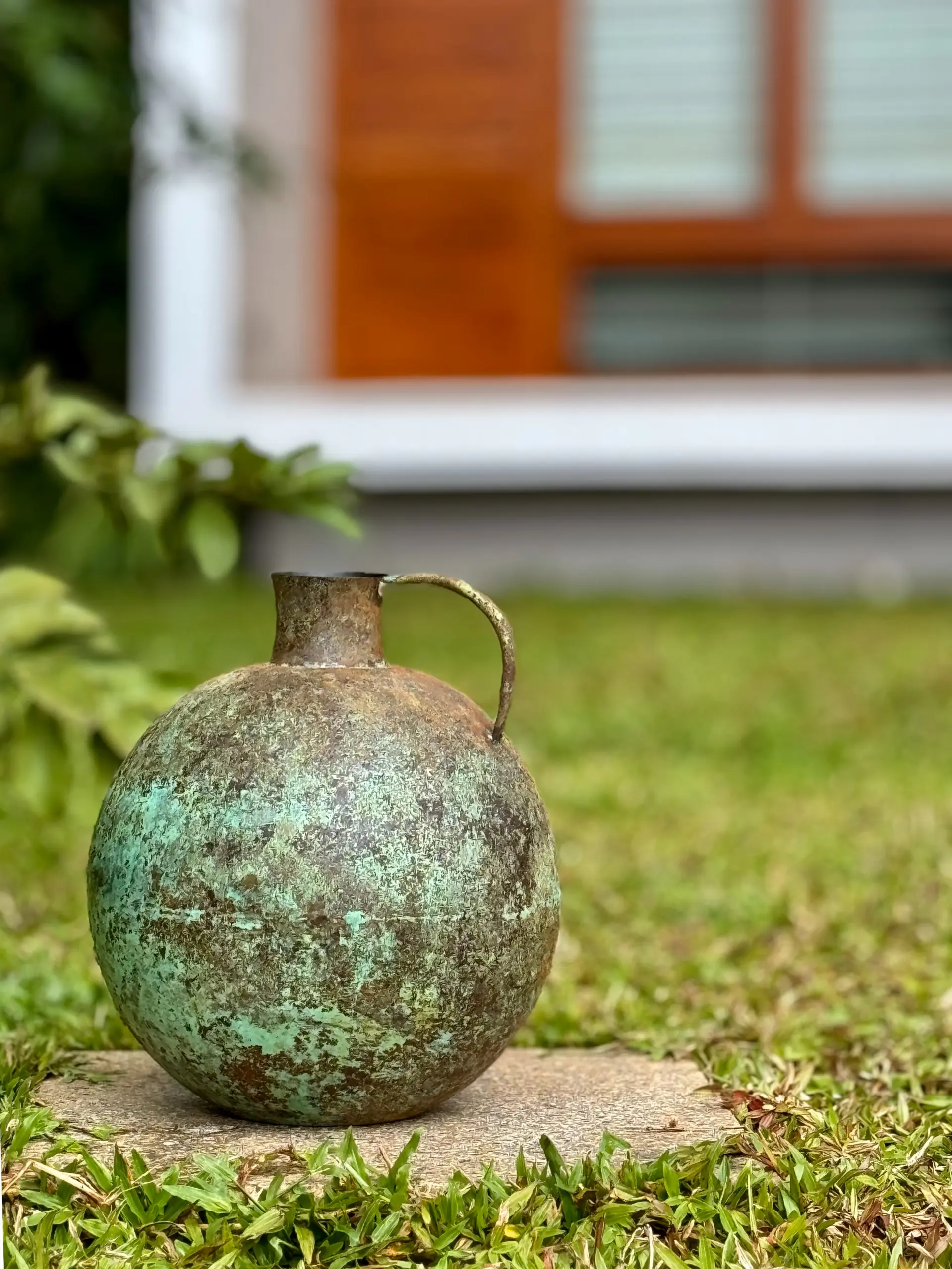 Vase - Image 6